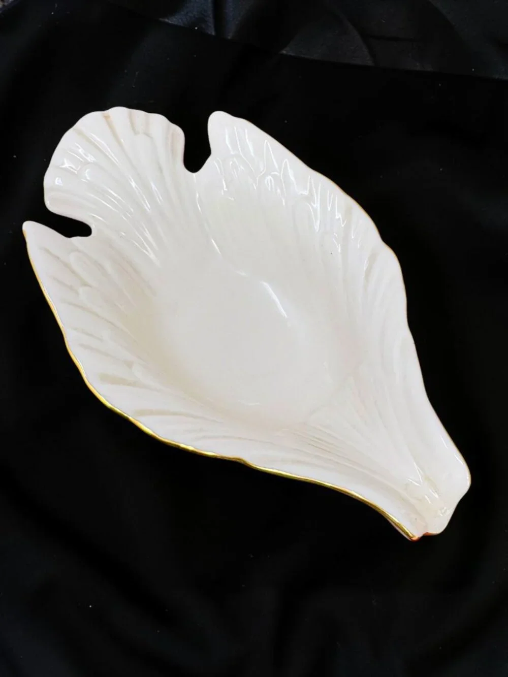 Vintage LENOX Dove Ivory Porcelain 24K Gold Trim MCM Dish 1983